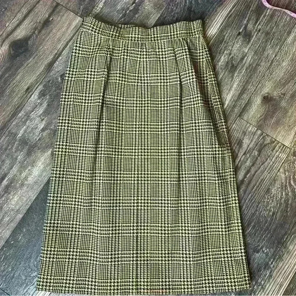 Vintage Houndstooth Ultra Suede Bill Blass Blassport Skirt Size 6 - Picture 7 of 7